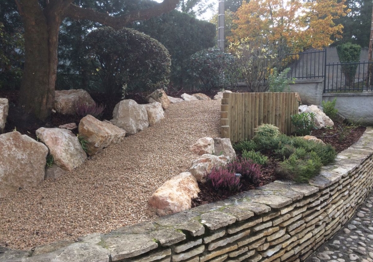 Création d'un jardin d'ornement à Montbrison